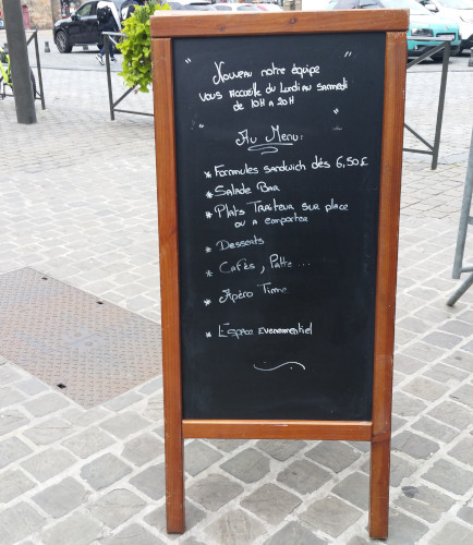 photo de chevalet bois top trottoir personnalisé